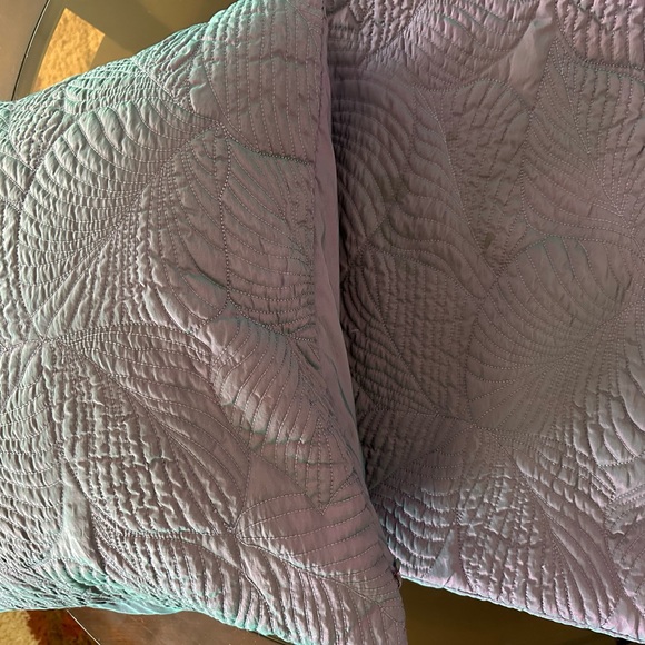 2 Purple Blue Shimmer  19x20 Floral Leaf Pillowcase - Picture 3 of 7